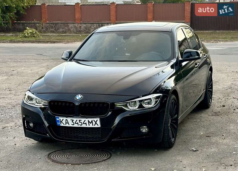 Седан BMW 3 Series 2016 в Макарові