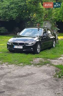 Седан BMW 3 Series 2014 в Києві