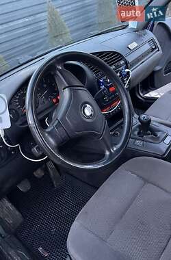 Седан BMW 3 Series 1996 в 