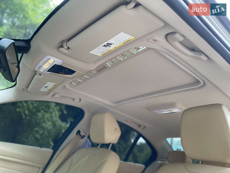 Седан BMW 3 Series 2014 в Вінниці