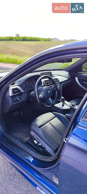 Седан BMW 3 Series 2017 в Ровно