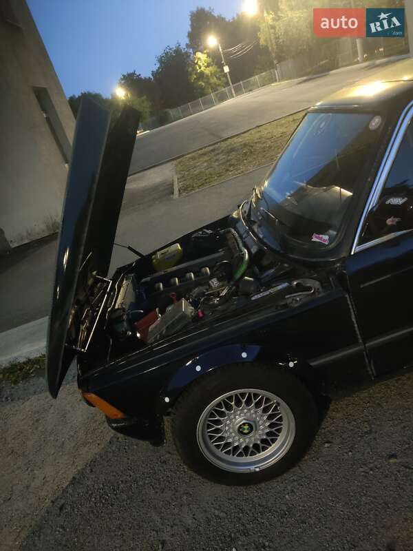 Купе BMW 3 Series 1980 в Києві