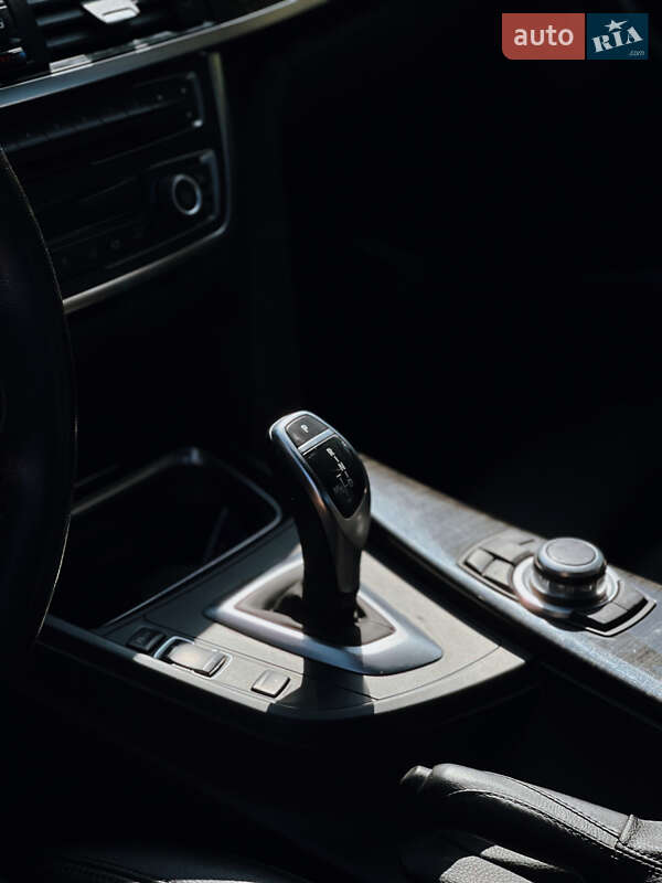 Седан BMW 3 Series 2013 в Миколаєві