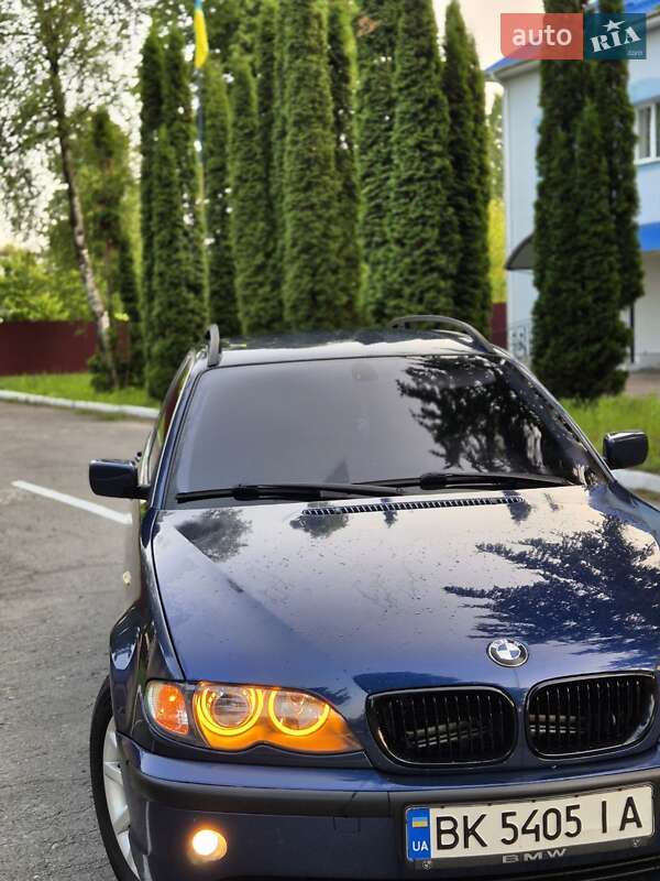 Универсал BMW 3 Series 2005 в Корце