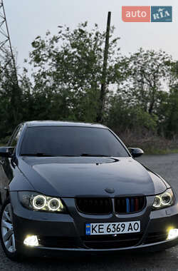 Седан BMW 3 Series 2005 в Днепре