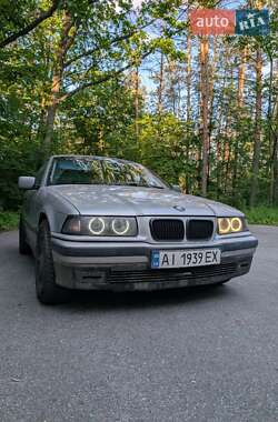 Универсал BMW 3 Series 1998 в Киеве
