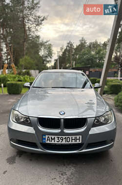 Седан BMW 3 Series 2006 в Києві
