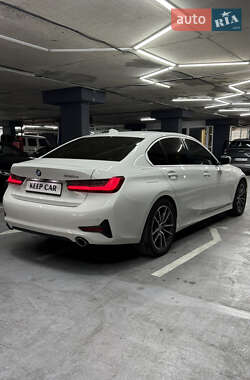 Седан BMW 3 Series 2021 в 