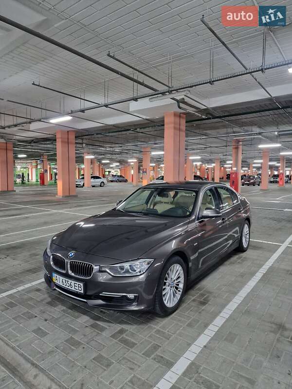 BMW 3 Series 2012