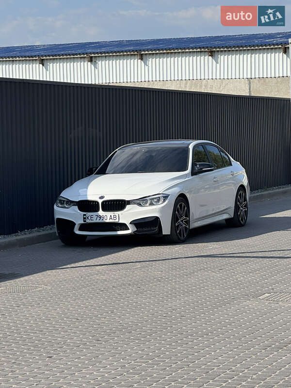 BMW 3 Series 2015