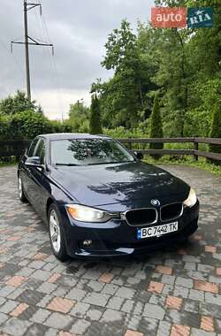 Седан BMW 3 Series 2013 в Львове
