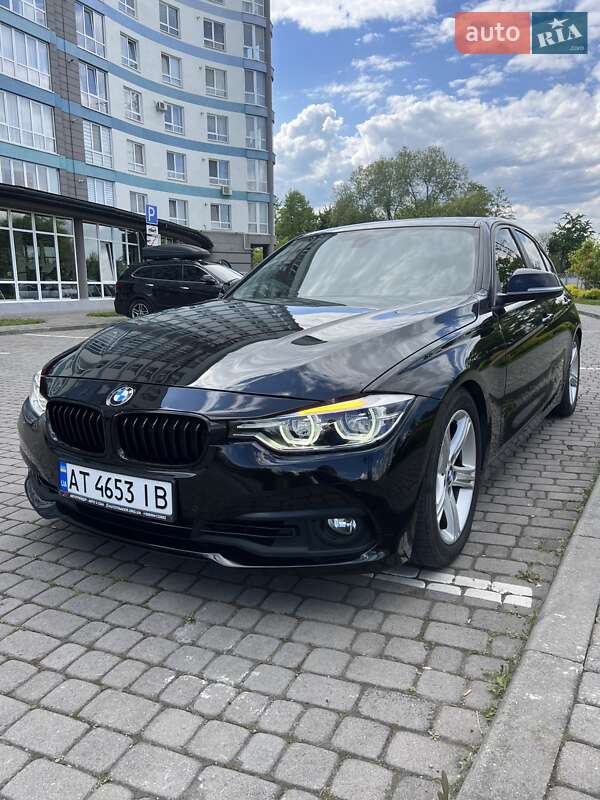 Седан BMW 3 Series 2015 в Івано-Франківську