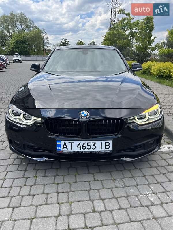 Седан BMW 3 Series 2015 в Івано-Франківську