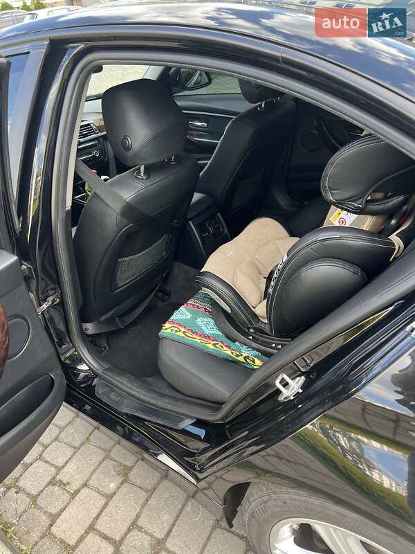 Седан BMW 3 Series 2015 в Івано-Франківську