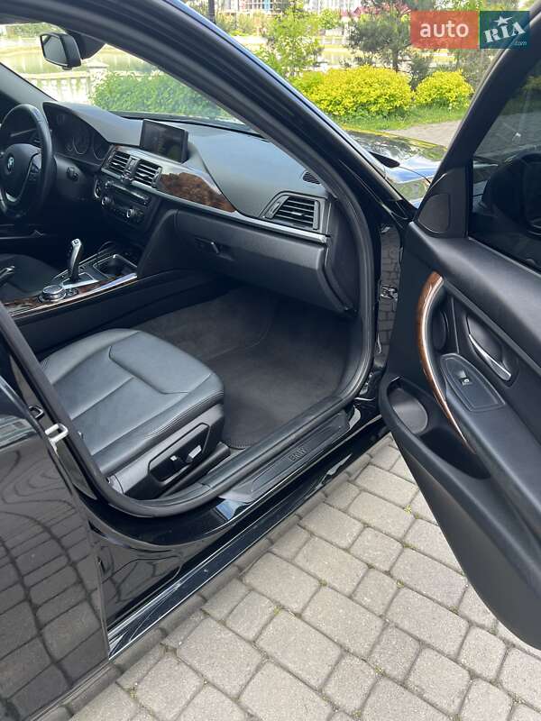 Седан BMW 3 Series 2015 в Івано-Франківську