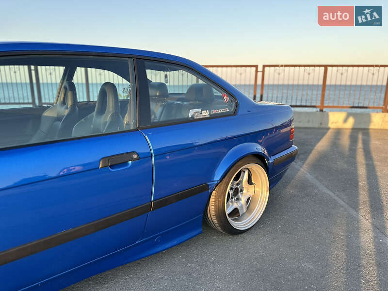 Купе BMW 3 Series 1996 в Измаиле