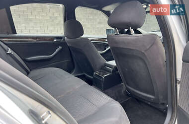 Седан BMW 3 Series 2001 в 