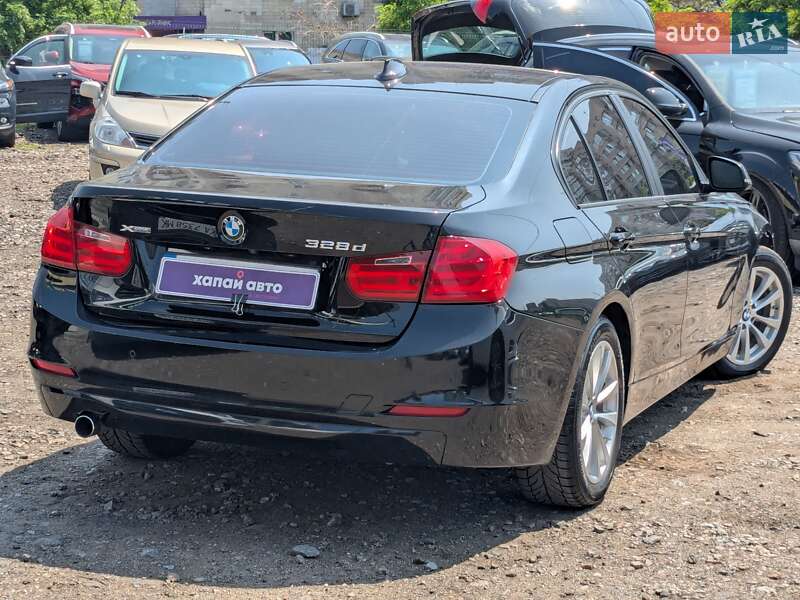 Седан BMW 3 Series 2013 в Киеве