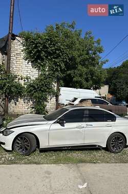 Седан BMW 3 Series 2015 в 