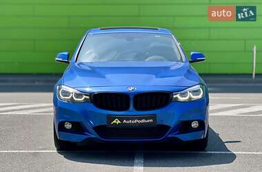 Седан BMW 3 Series 2017 в Киеве