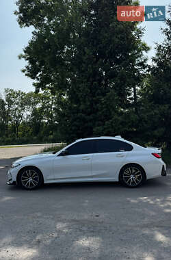 Седан BMW 3 Series 2019 в 
