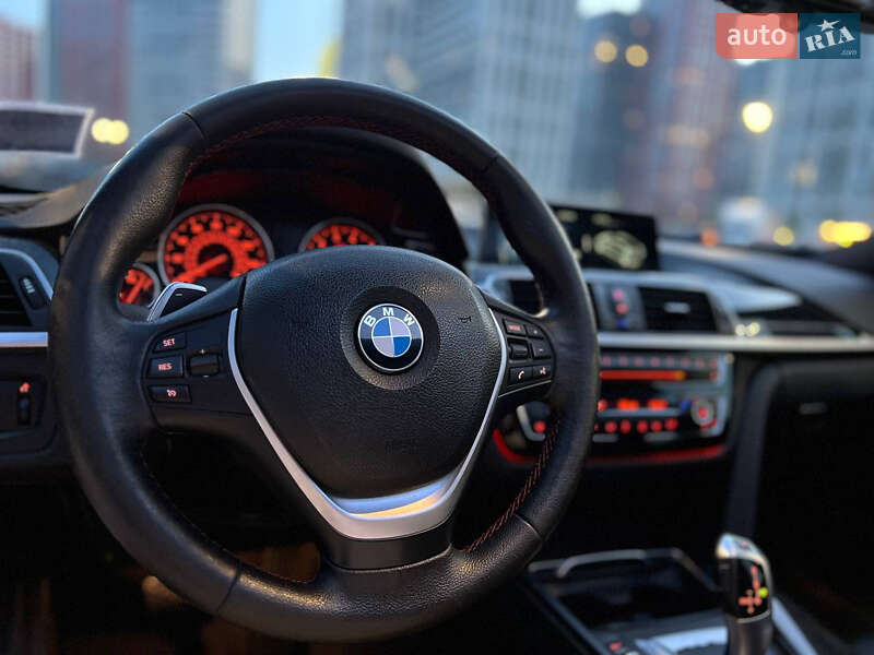 Седан BMW 3 Series 2016 в Києві