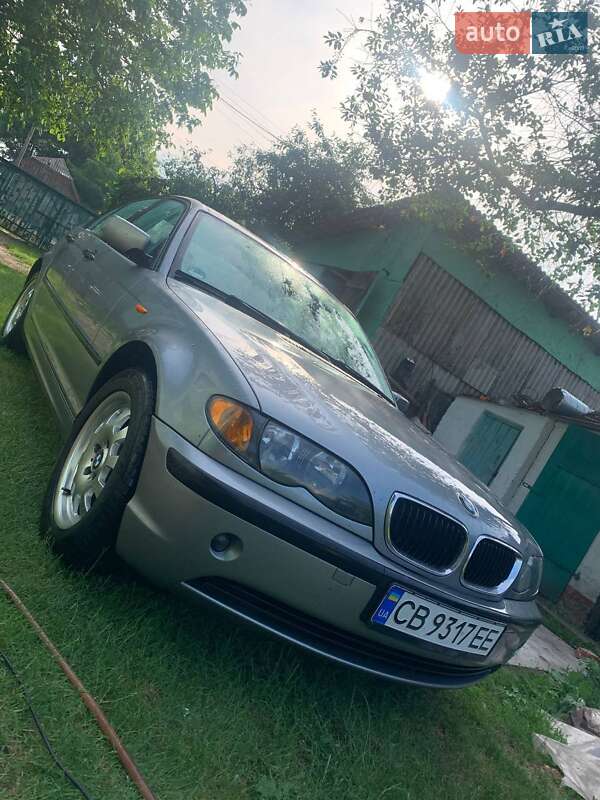 Седан BMW 3 Series 2004 в Прилуках