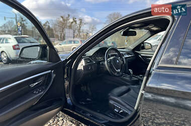 Седан BMW 3 Series 2016 в 