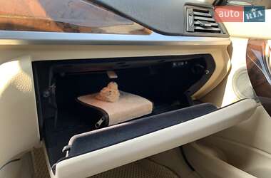 Седан BMW 3 Series 2012 в 