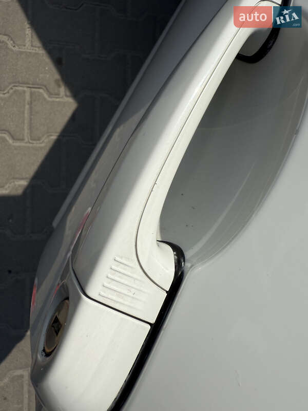 Седан BMW 3 Series 2016 в Киеве