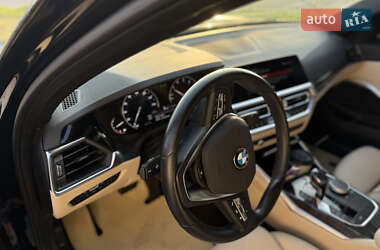 Седан BMW 3 Series 2019 в 