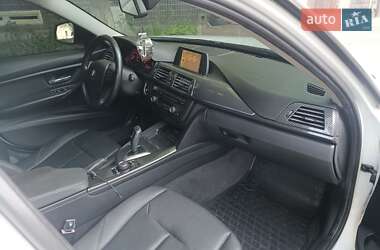 Седан BMW 3 Series 2012 в 