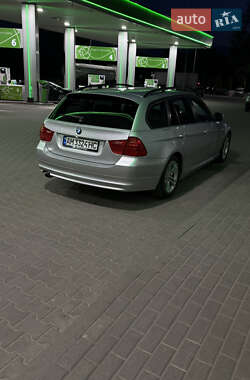 Універсал BMW 3 Series 2010 в 