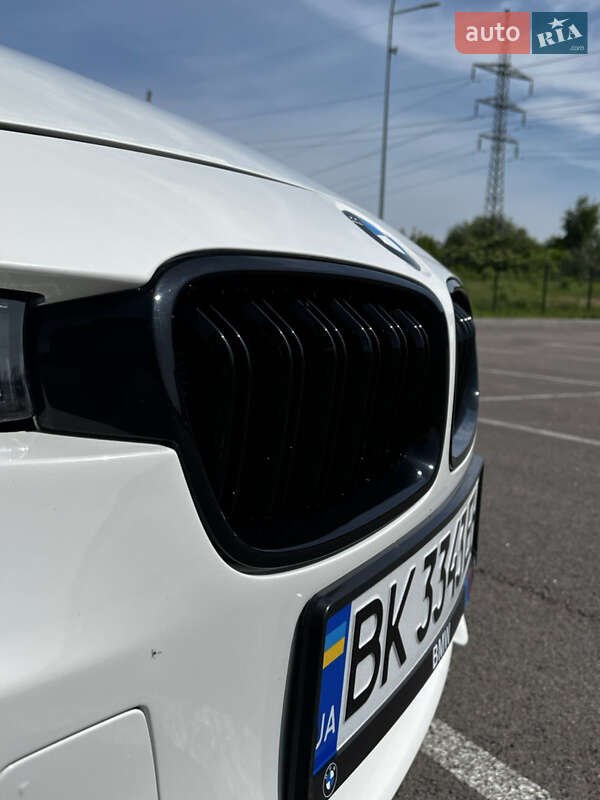 Седан BMW 3 Series 2013 в Ровно