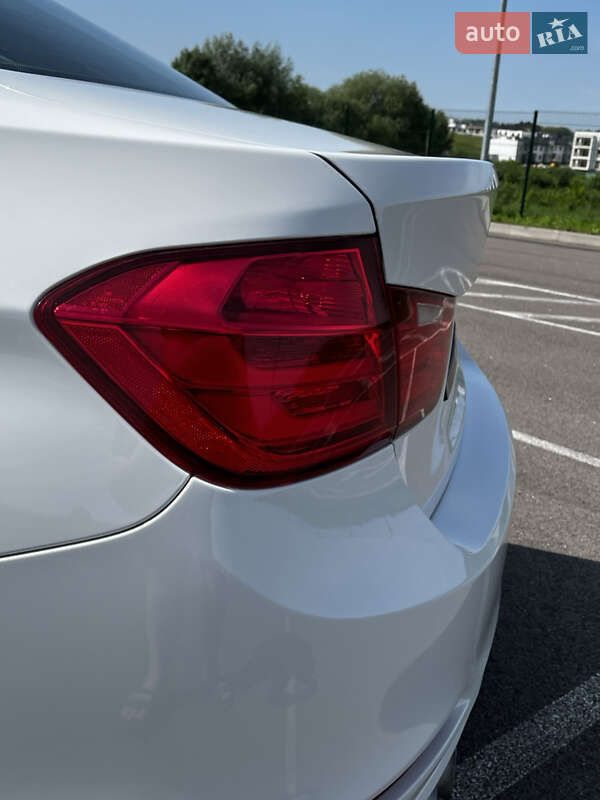 Седан BMW 3 Series 2013 в Ровно