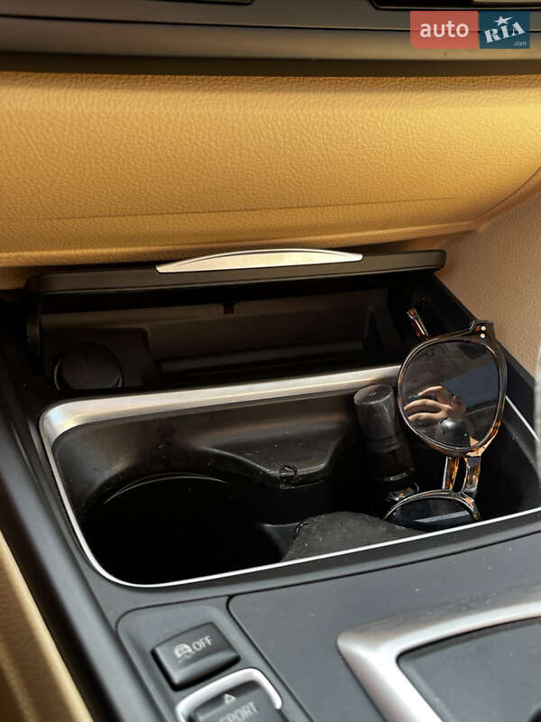 Седан BMW 3 Series 2013 в Ровно