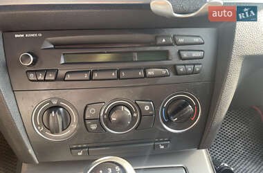 Седан BMW 3 Series 2007 в 