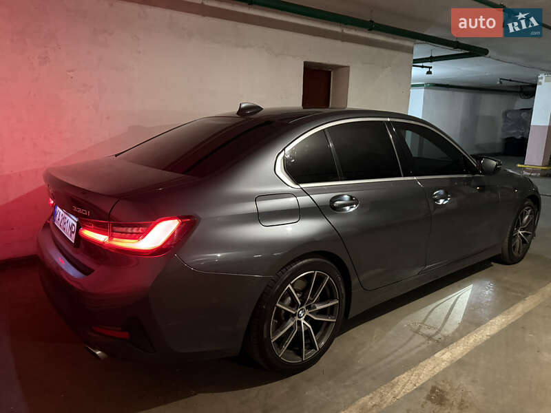 Седан BMW 3 Series 2021 в Києві