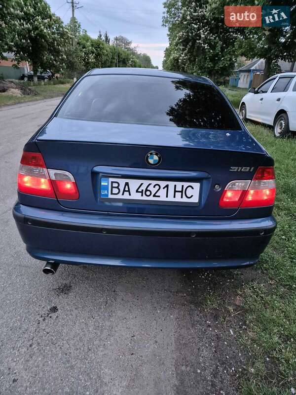 Седан BMW 3 Series 2002 в Бобринці