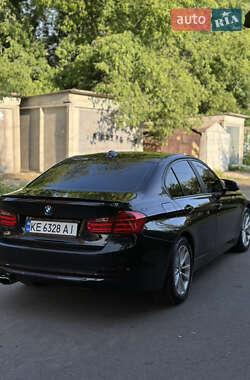 Седан BMW 3 Series 2015 в 