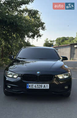 Седан BMW 3 Series 2015 в 