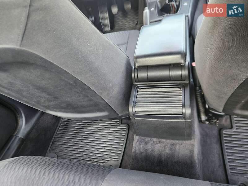 Седан BMW 3 Series 2000 в Луцке