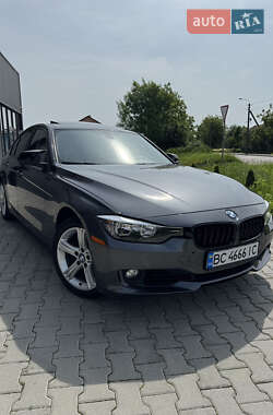 Седан BMW 3 Series 2013 в Городке