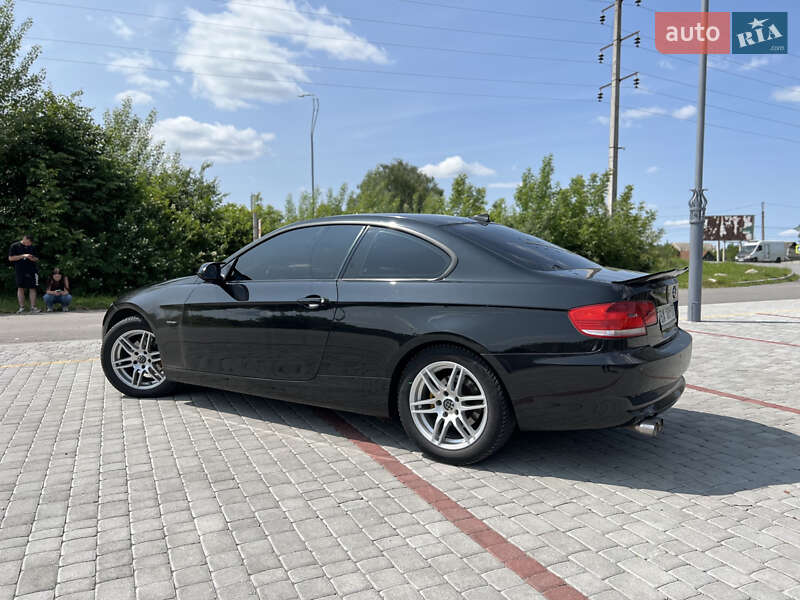 Купе BMW 3 Series 2007 в Староконстантинове