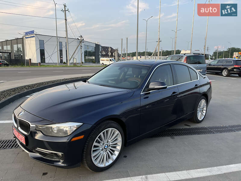 Седан BMW 3 Series 2012 в Луцке