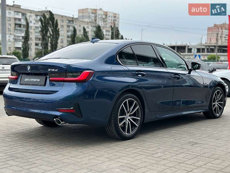 Седан BMW 3 Series 2022 в Києві