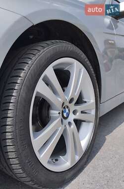 Седан BMW 3 Series 2012 в 