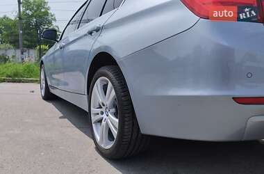Седан BMW 3 Series 2012 в 