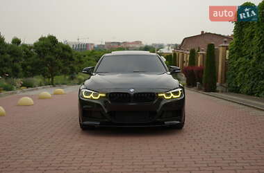 Седан BMW 3 Series 2018 в Заліщиках