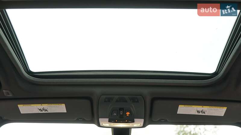 Седан BMW 3 Series 2018 в Черновцах фото 37 Седан BMW 3 Series 2018 в Черновцах